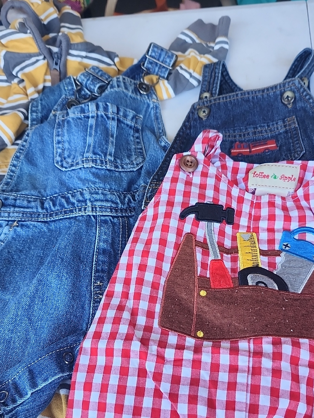 2 Short Overalls 1 One Piece Long 1 Overall 12 Mo